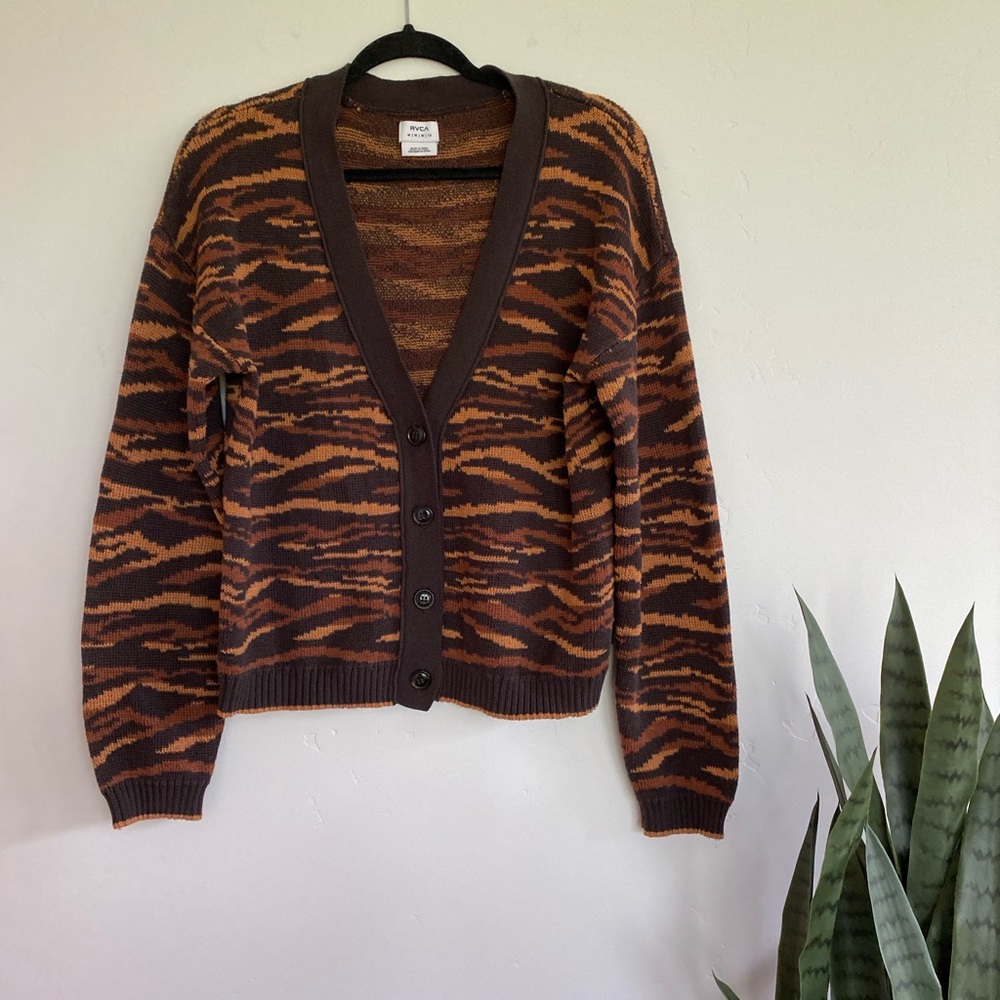 RVCA cardigan sweater size M